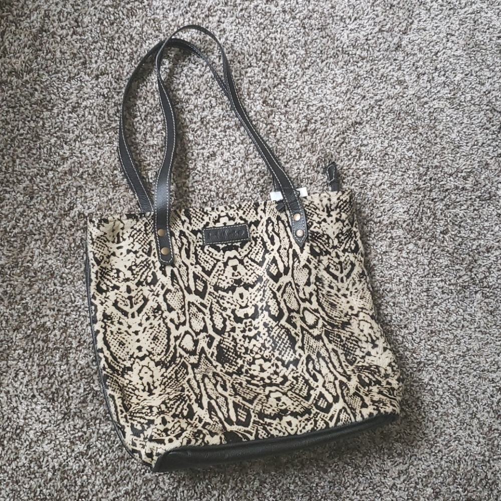 Sixtease Python Tote Bag